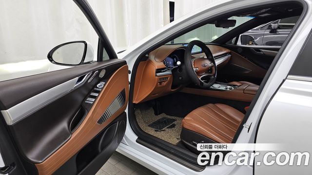 Genesis G80 2022 — photo 13