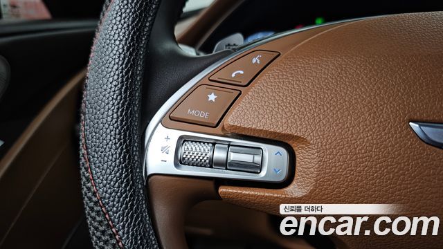Genesis G80 2022 — photo 16