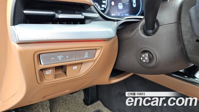 Genesis G80 2022 — photo 29