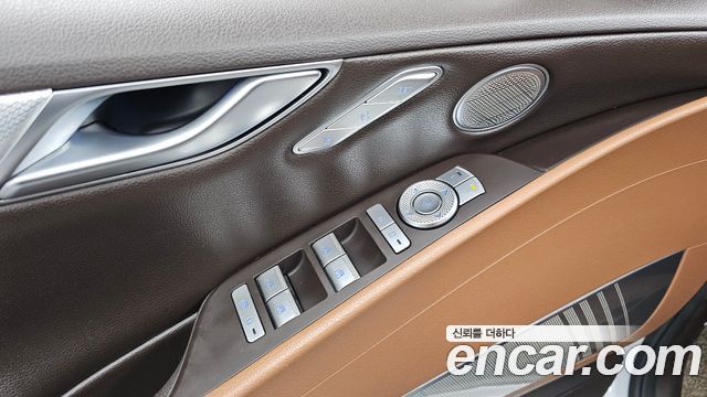 Genesis G80 2022 — photo 32