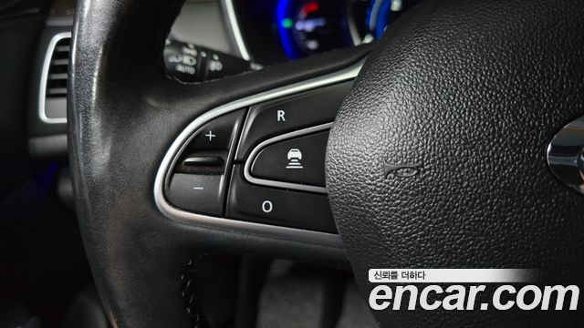 Renault Korea SM6 2016 — photo 19