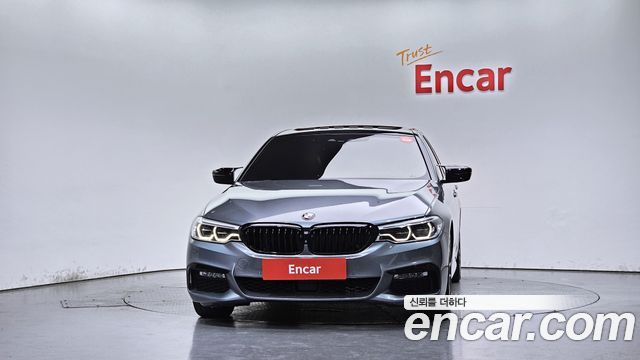 BMW 5-Series 2017 — photo 3