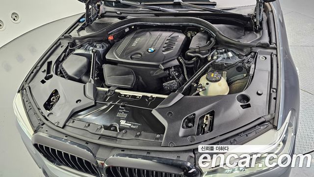BMW 5-Series 2017 — photo 6