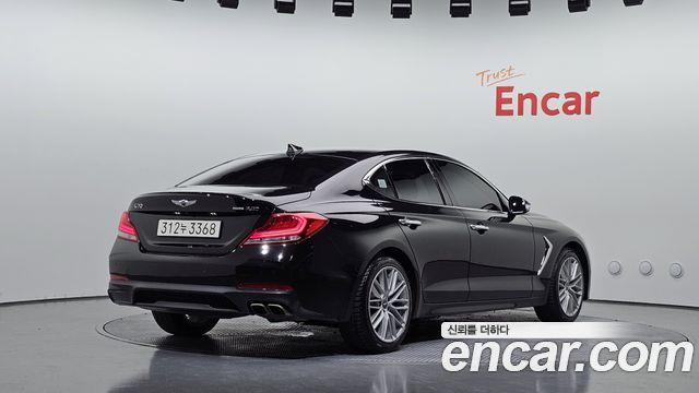 Genesis G70 2019 — photo 2