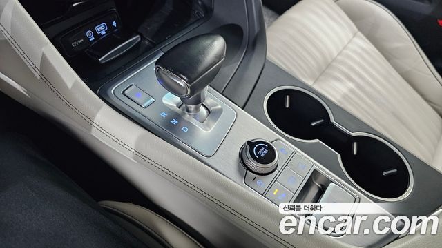 Genesis G70 2019 — photo 9