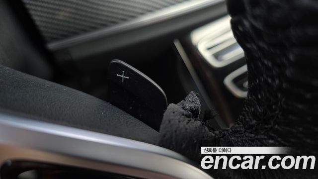 Mercedes-Benz E-Class 2019 — photo 29