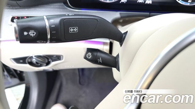 Mercedes-Benz CLS-Class 2020 — photo 28