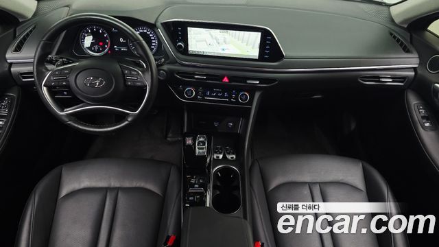 Hyundai Sonata 2022 — photo 10