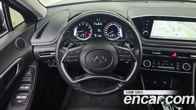 Hyundai Sonata 2022 — photo 19