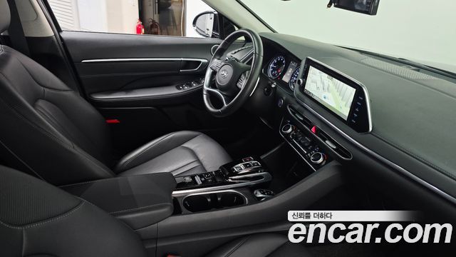 Hyundai Sonata 2022 — photo 24