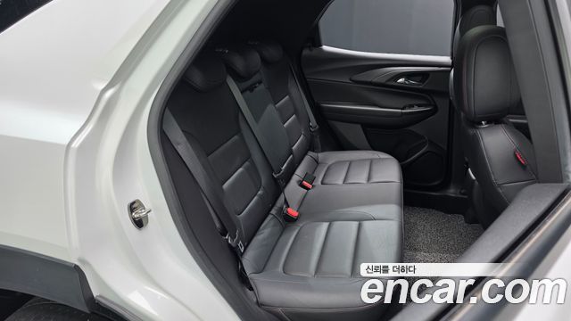 Chevrolet Korea Trailblazer 2022 — photo 17