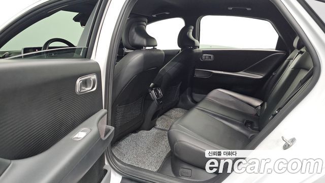 Hyundai Ioniq6 2023 — photo 18