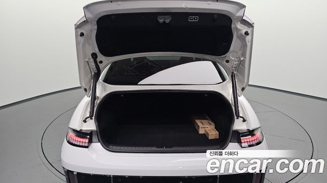 Hyundai Ioniq6 2023 — photo 26