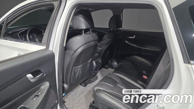 Hyundai Santafe 2021 — photo 11