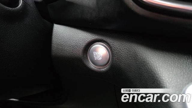 Hyundai Santafe 2021 — photo 16
