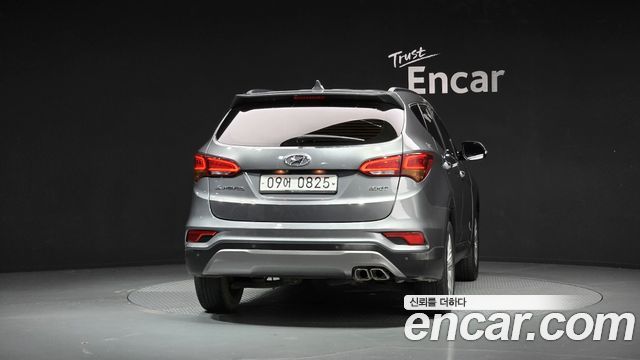 Hyundai Santafe 2016 — photo 4