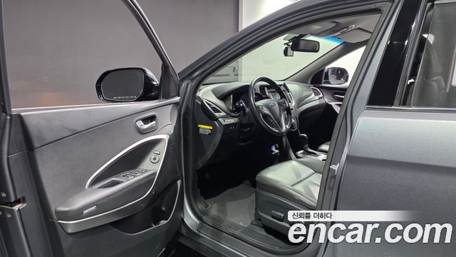 Hyundai Santafe 2016 — photo 10