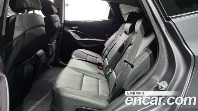 Hyundai Santafe 2016 — photo 11