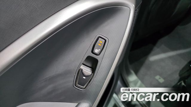 Hyundai Santafe 2016 — photo 19
