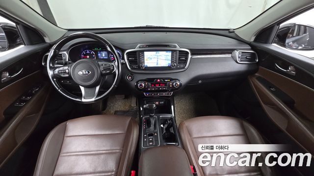 Kia Sorento 2016 — photo 10