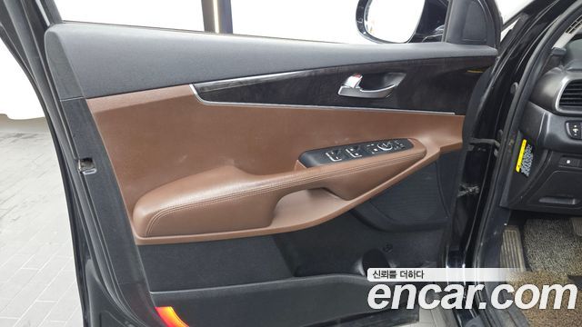 Kia Sorento 2016 — photo 14