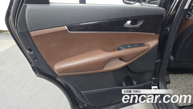 Kia Sorento 2016 — photo 15