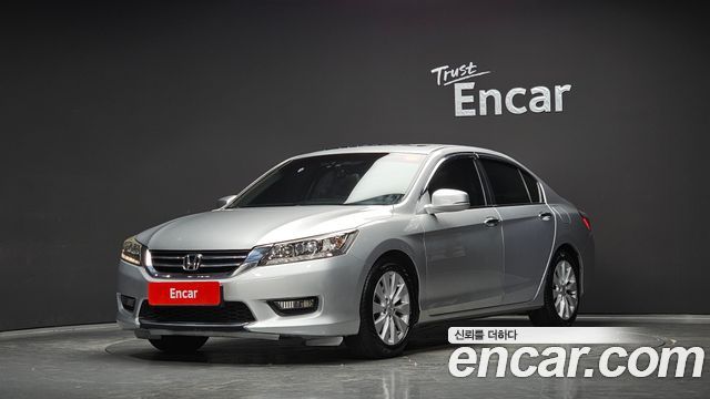 Honda Accord 2014 — photo 1