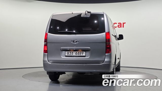Hyundai Starex 2015 — photo 4