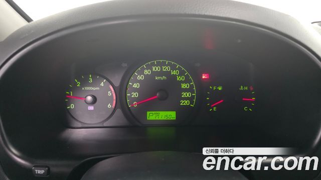Hyundai Starex 2015 — photo 11