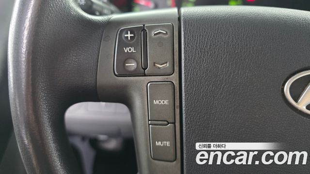 Hyundai Starex 2015 — photo 23
