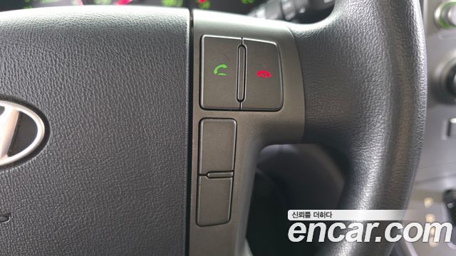 Hyundai Starex 2015 — photo 24