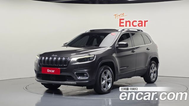 Jeep Cherokee 2021 — photo 1