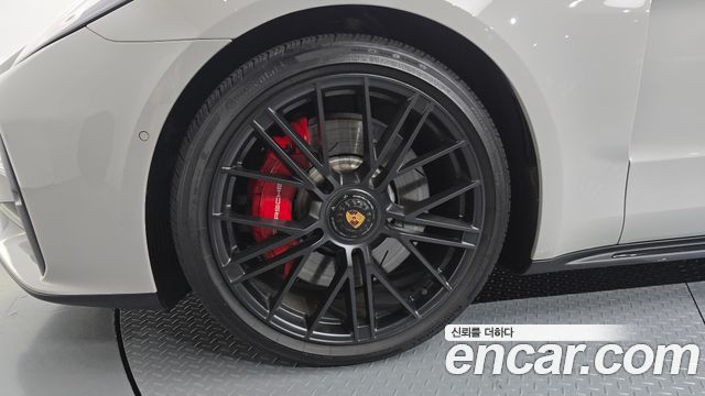 Porsche Panamera 2025 — photo 5