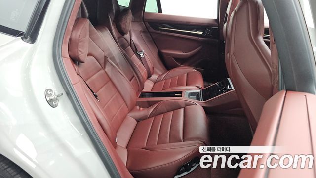 Porsche Panamera 2025 — photo 17