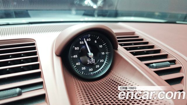 Porsche Panamera 2025 — photo 26