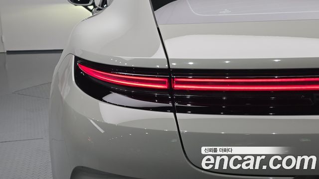 Porsche Panamera 2025 — photo 9