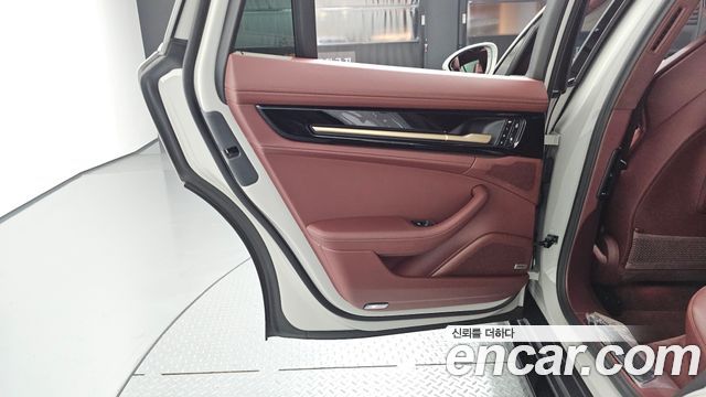 Porsche Panamera 2025 — photo 15