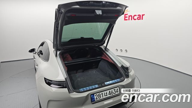 Porsche Panamera 2025 — photo 38