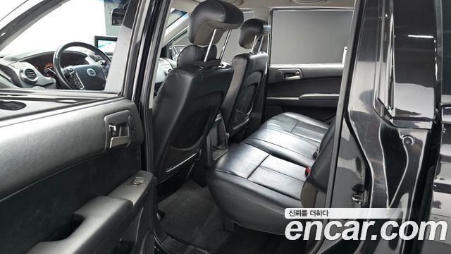 KG Mobility Actyon 2011 — photo 11
