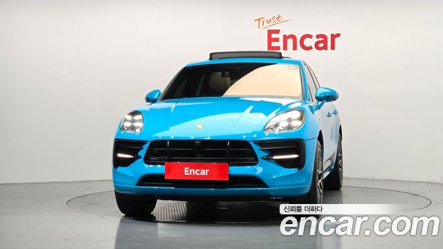 Porsche Macan 2021 — photo 3