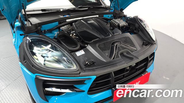 Porsche Macan 2021 — photo 6