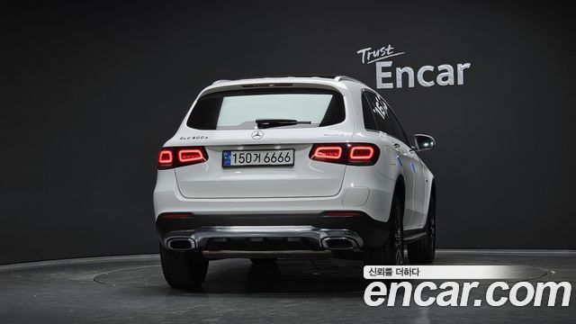 Mercedes-Benz GLC-Class 2021 — photo 4