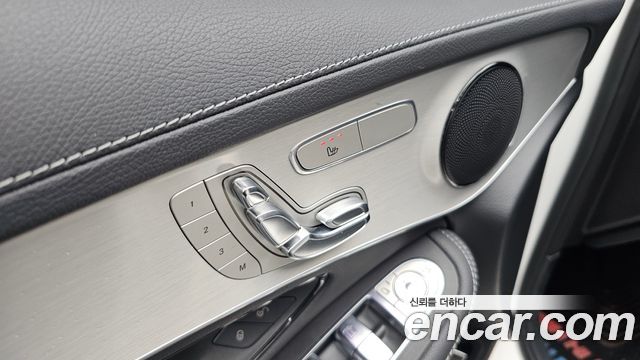 Mercedes-Benz GLC-Class 2021 — photo 30