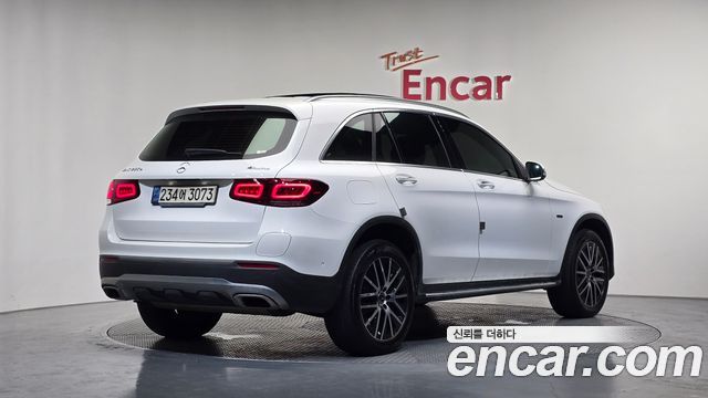 Mercedes-Benz GLC-Class 2021 — photo 2
