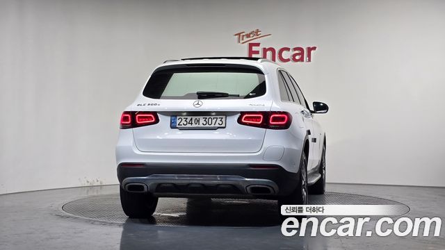 Mercedes-Benz GLC-Class 2021 — photo 4