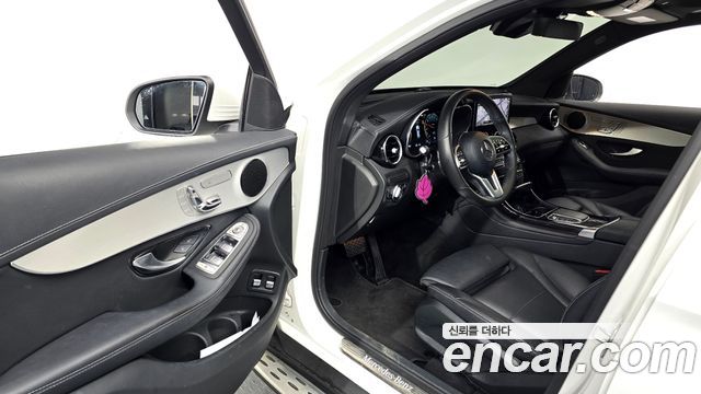 Mercedes-Benz GLC-Class 2021 — photo 10
