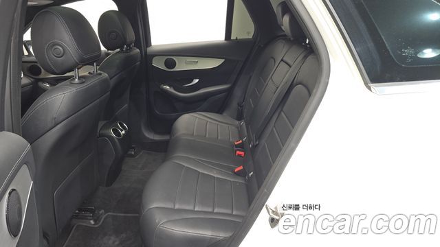 Mercedes-Benz GLC-Class 2021 — photo 12