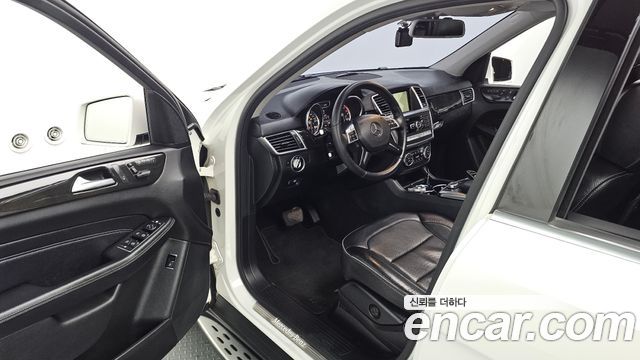 Mercedes-Benz M-class 2014 — photo 17