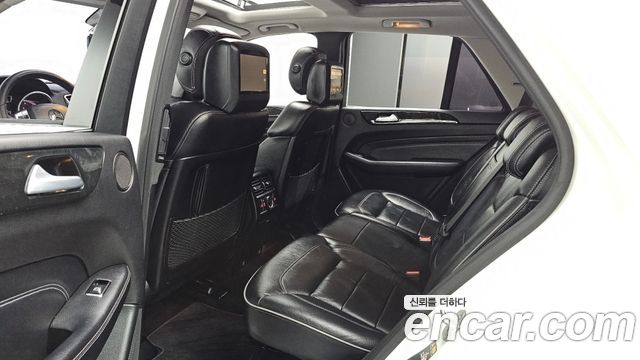 Mercedes-Benz M-class 2014 — photo 18