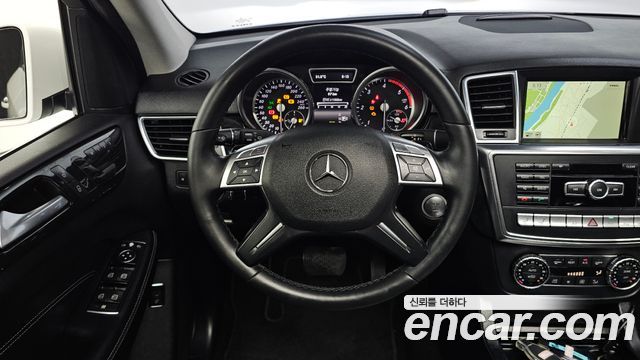 Mercedes-Benz M-class 2014 — photo 19